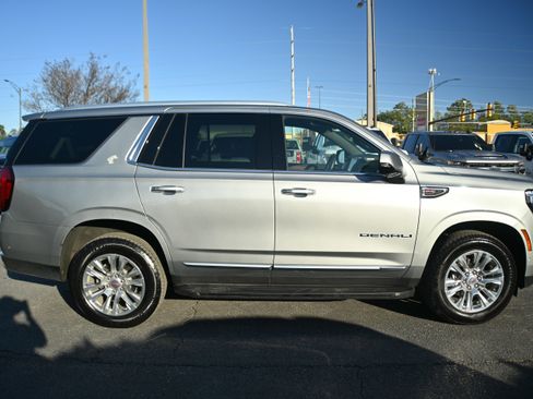 Used 2025 GMC Yukon Denali image 18