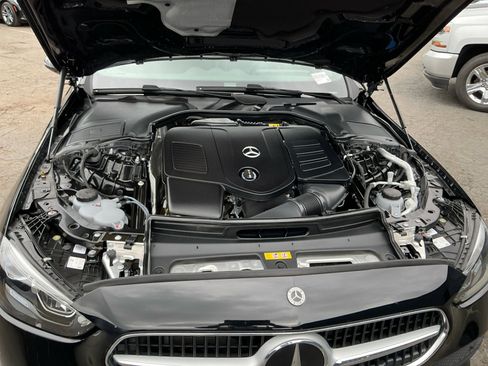 Used 2025 Mercedes-Benz C 300 Sedan image 22