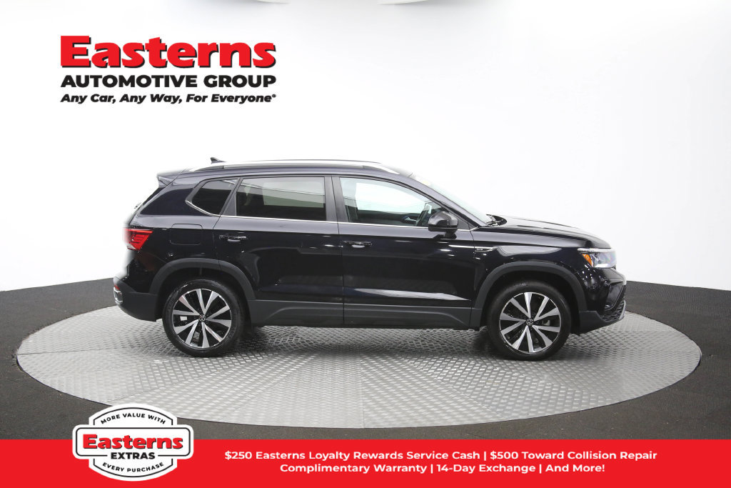 Used 2024 Volkswagen Taos SE FWD image 45