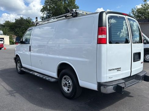 Used 2016 GMC Savana 2500 image 5