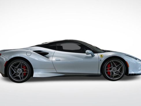 Used 2021 Ferrari F8 Tributo RWD image 6