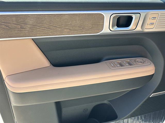 New 2026 Hyundai Santa Fe Calligraphy FWD image 23