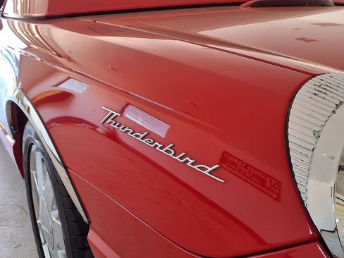 Used 2002 Ford Thunderbird RWD image 19