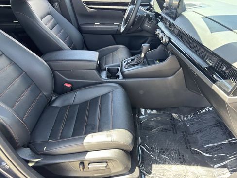Used 2025 Honda CR-V Sport Touring image 9