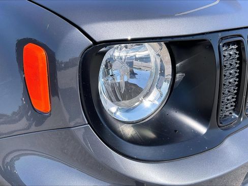 Used 2023 Jeep Renegade Altitude w/ Convenience Group I AWD/4WD image 29