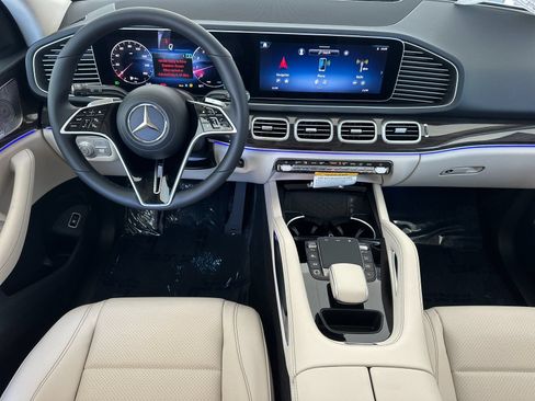 New 2026 Mercedes-Benz GLE 350 4MATIC image 3