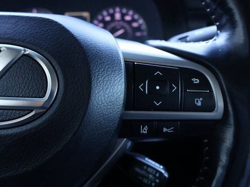 Used 2017 Lexus ES 350 w/ Ultra Luxury Package image 37