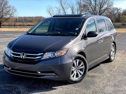 Used 2016 Honda Odyssey EX-L image 2
