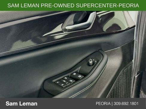 Used 2023 Jeep Grand Cherokee Altitude image 17