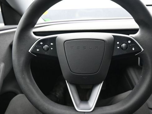 Used 2025 Tesla Model 3 Long Range image 11