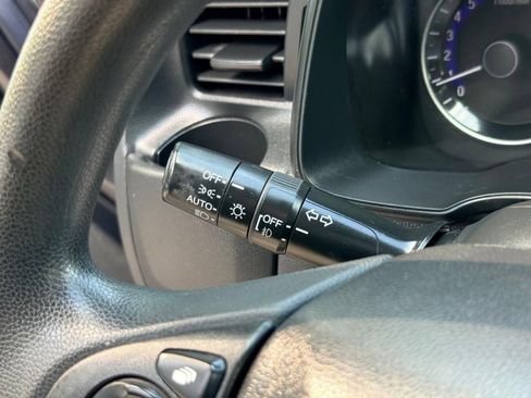 Used 2015 Honda Fit EX image 32