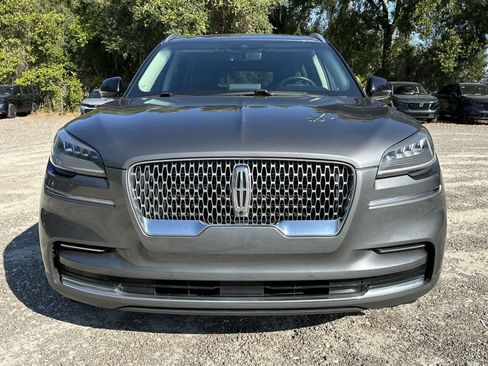Used 2024 Lincoln Aviator Reserve AWD/4WD image 6