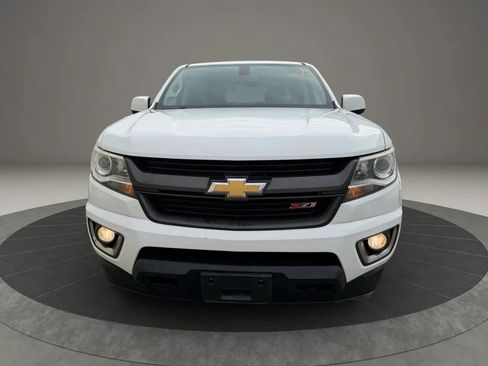 Used 2018 Chevrolet Colorado Z71 image 2