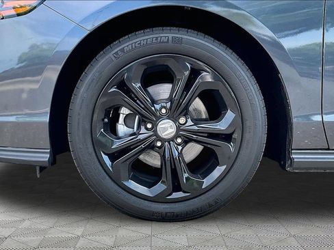 Used 2023 Honda Accord EX image 24