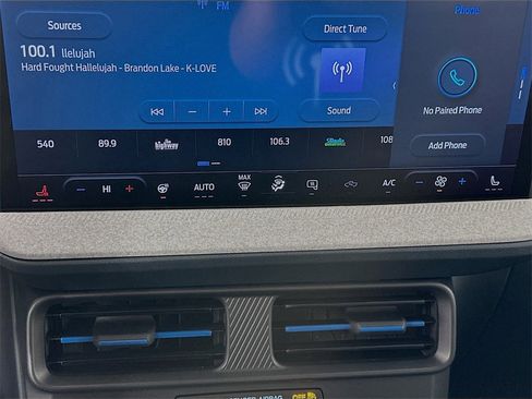 New 2026 Ford Maverick XLT w/ XLT Luxury Package image 16