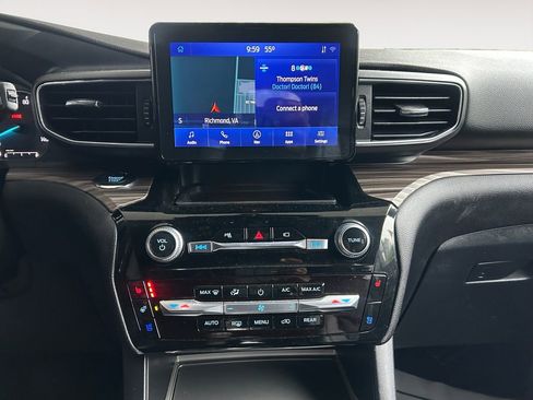 Used 2022 Ford Explorer Limited RWD image 11