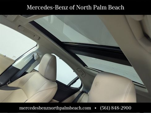 Used 2019 Lexus ES 350 Ultra Luxury image 12