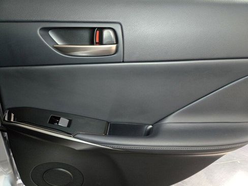 Certified 2025 Lexus IS 300 F Sport image 23