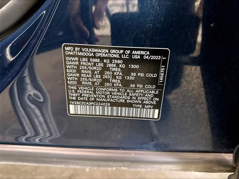 Used 2023 Volkswagen Atlas Cross Sport SEL R-Line AWD/4WD image 22