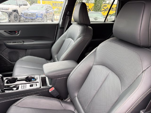 Used 2026 Subaru Outback Limited AWD/4WD image 19