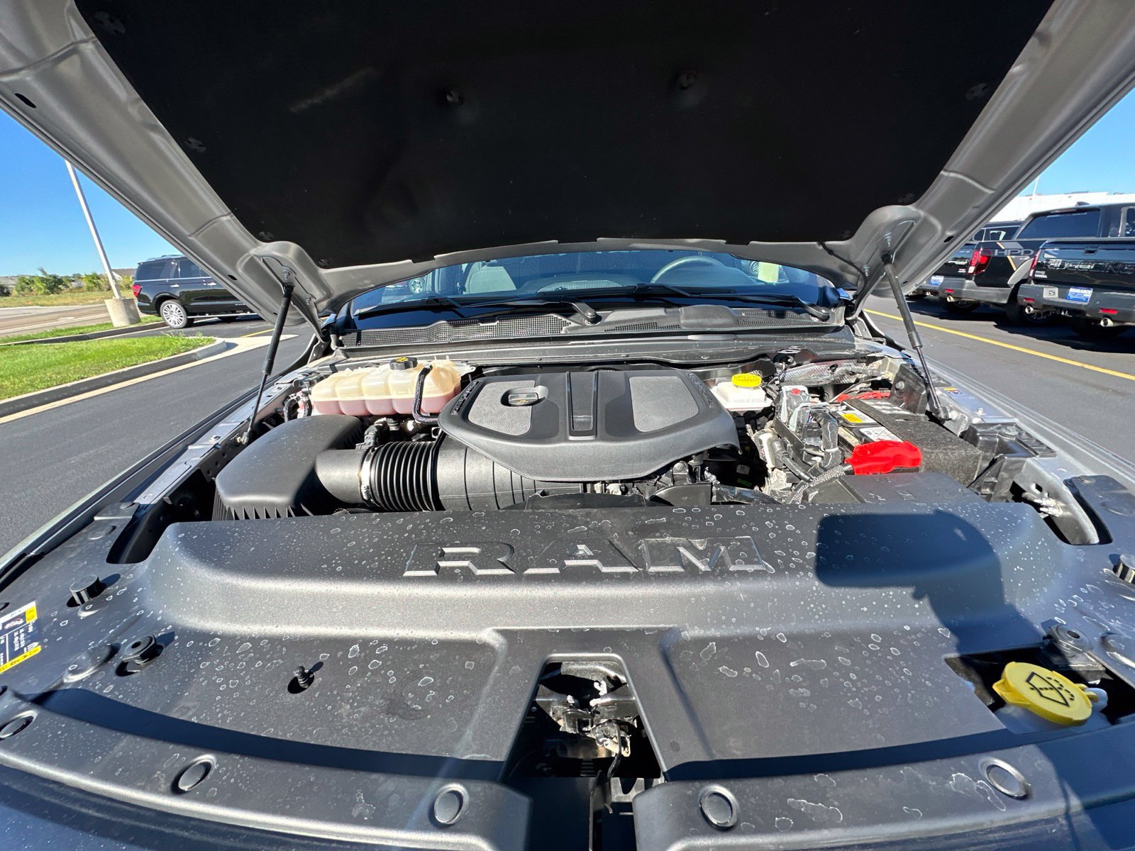 Used 2025 RAM 1500 Big Horn AWD/4WD image 42
