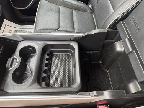 Used 2022 RAM 1500 Laramie image 15