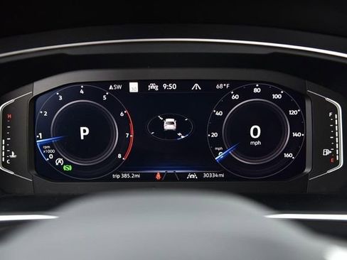 Certified 2024 Volkswagen Tiguan SEL R-Line AWD/4WD image 12