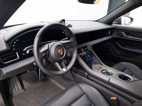 New 2026 Porsche Taycan image 4