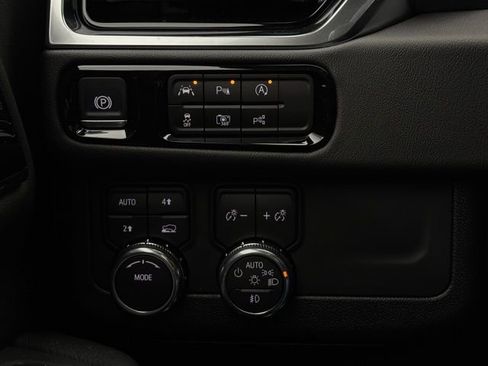 New 2026 GMC Yukon XL Denali w/ Sun & Power Step Package image 24