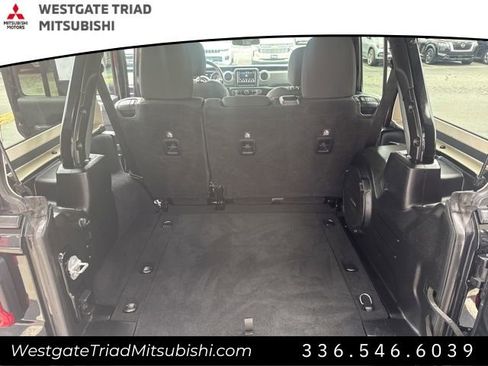 Used 2019 Jeep Wrangler Unlimited Sahara w/ Safety Group image 27