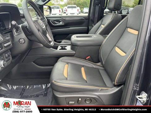 Certified 2023 GMC Yukon AT4 w/ AT4 Premium Plus Package AWD/4WD image 19