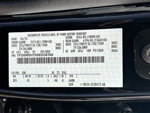 New 2025 Ford F550 4x4 Crew Cab Super Duty image 27