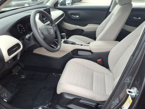 Used 2025 Honda HR-V LX image 14