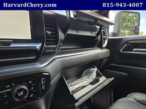 Used 2024 Chevrolet Silverado 3500 High Country w/ High Country Premium Package AWD/4WD image 14