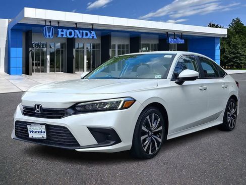 Certified 2024 Honda Civic EX image 1