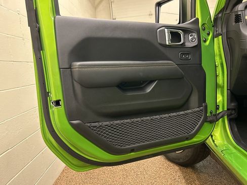 New 2026 Jeep Gladiator Sport image 13