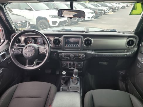 Used 2022 Jeep Wrangler Unlimited Sport AWD/4WD image 14