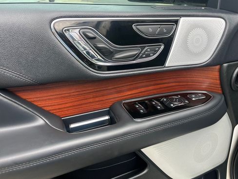 Certified 2024 Lincoln Navigator L Reserve AWD/4WD image 41