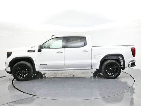 New 2026 GMC Sierra 1500 Elevation image 3