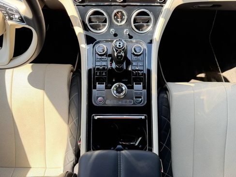 Used 2020 Bentley Continental GT V8 AWD/4WD image 22