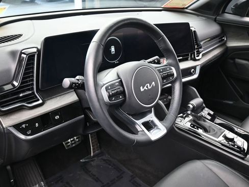 Used 2024 Kia Sportage X-Pro image 11