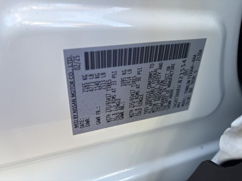 Used 2025 Nissan Rogue SV AWD/4WD image 36