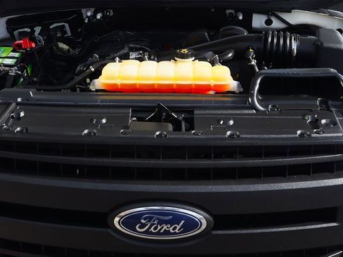 Used 2018 Ford F150 XL w/ Equipment Group 101A Mid image 43