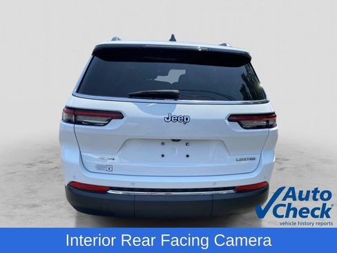 Used 2023 Jeep Grand Cherokee L Limited AWD/4WD image 5