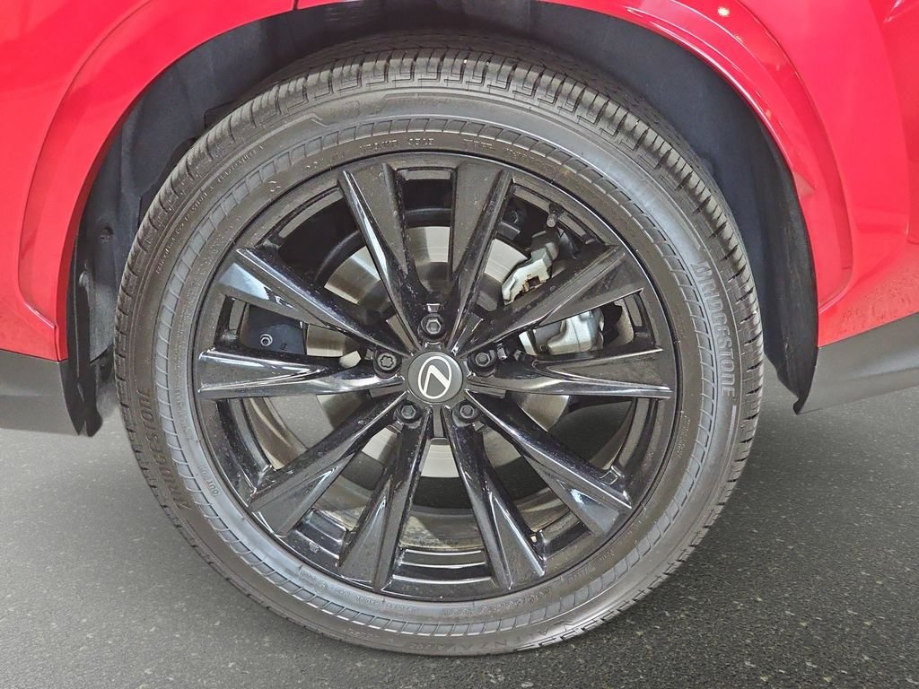 Used 2026 Lexus NX 350h F Sport w/ Accessory Package (2T) AWD/4WD image 35