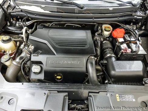 Used 2014 Lincoln MKT AWD w/ Equipment Group 201A image 26