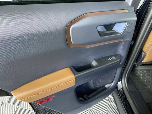 Used 2024 Ford Bronco Sport Outer Banks w/ Tech Package image 28