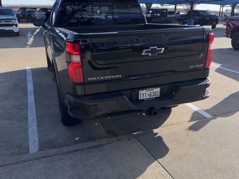 Used 2024 Chevrolet Silverado 1500 ZR2 w/ Technology Package image 5