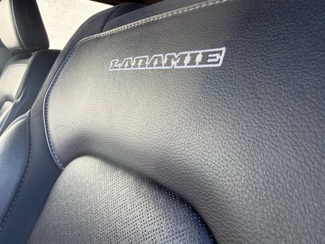 Used 2019 RAM 1500 Laramie AWD/4WD image 26