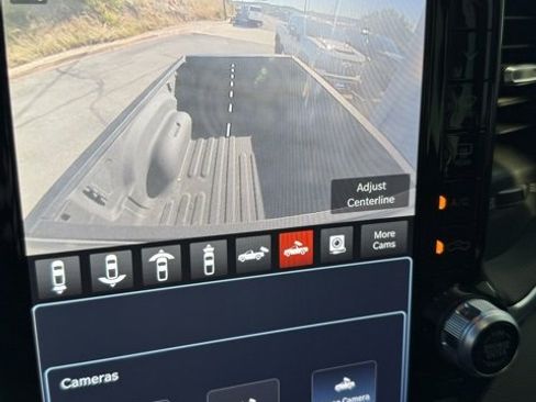 Used 2024 RAM 2500 Laramie w/ Night Edition image 33